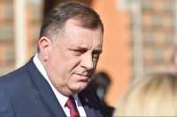 Dodik: BiH će tužiti "Kovaks" ako probiju rok za isporuku vakcina