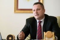 За подстицаје за повећање плата радника више од 250 пријава