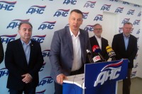 Nešić: Za nekoliko mjeseci realan ekonomski program