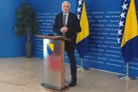 Špirić: Izmjene zakona tražene da se pokrije nerad institucija