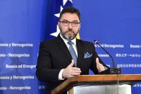 Кошарац: Убрзати процедуре увођења прелевмана и царинских стопа