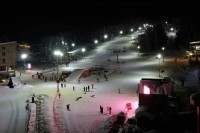 Бесплатно дневно и ноћно скијање за жене поводом 8. марта