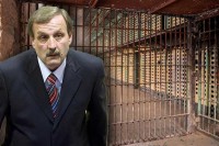 Milan Martić i general Milošević u podrumu zatvora u Estoniji