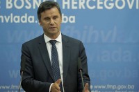 Novalić: Do četvrtka ugovor o nabavci vakcina