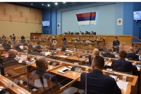 Vlast i opozicija složni u stavu da OHR treba da ode, različita mišljenja o sjednici NSRS