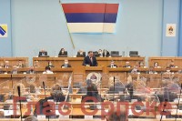 Republika Srpska će tužiti visoke predstavnike, najavljeni razgovori o mirnom razlazu