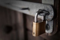 Инспекција изрекла 51.000 КМ казни и једну забрану рада због кршења мјера