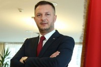 Ћорић: Вакцинисати возаче у међународном теретном превозу