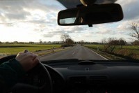 Саобраћај се одвија по сувим и мјестимично влажним коловозима
