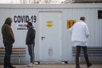 Благи пад броја новозаражених у Србији, преминула 31 особа