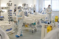Štab za vanredne situacije: Sve raspoložive kapacitete uključiti u zbrinjavanje kovid pacijenata