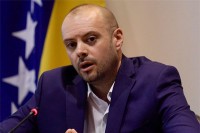 KOLUMNA; Tihi rat prije rata u BiH