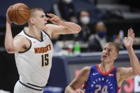 Odlične partije Jokića i Bogdanovića u pobjedama Denvera  i Atlante