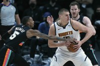 Jokić vodio Denver do pobjede nad Sparsima