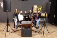 Анонимни донатор из Србије поклонио музичку опрему ансамблу “Успомене”