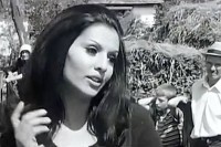 Snimak "Koštane" sa Usnijom Redžepevom na JuTjub kanalu Narodnog pozorišta