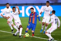 Real slavio u ''El klasiku'' i izbio na čelo