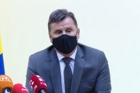 Новалић затражио преглед свих службених возила које користе чланови Владе ФБиХ