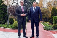 Vučić sutra Dodiku uručuje vakcine za Srpsku