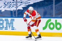 Hokejaš Milan Lučić odigrao 1.000 meč u NHL ligi: Ponosni Srbin sa srebrnom palicom