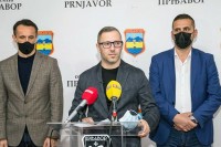 Томаш: Нова већина жеља СДС-а да скрене пажњу са афера