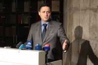 Delegat iz SDP-a traži zabranu glorifikovanja Ante Pavelića i Draže Mihailovića: Bećirović uzalud troši mandat