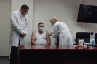 Dodik primio vakcinu protiv virusa korona