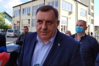 Dodik: Sastanak državnika nije dječija igra