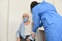 Višković: Srpska platila 1,2 miliona doza vakcina, isporuke će biti ubrzane
