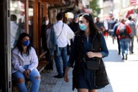 U Kantonu Sarajevo reminulo pet lica, zaražena 53