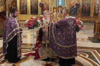 Mitropolit Hrizostom služio večernje bogosluženje uz tradicionalno iznošenje plaštenice