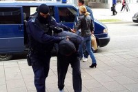 Detalji krvavog obračuna u selu kod Banjaluke: Sjekirom napali komšije i uništili kafić