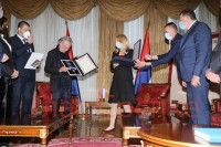Handkeu uručen Orden Republike Srpske: Srpski narod cijeni ime i djelo nobelovca