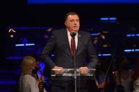 Dodik: Ne prepustiti da pobjede obilježavaju oni koji hoće reviziju