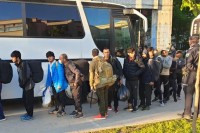 Migranti izmješteni u centar "Lipa", u toku identifikacija i registracija