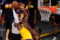 Lebron Džejms odveo Lejkerse u plej-of