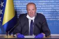 Direktor federalnog Zavoda za javno zdravstvo podnio