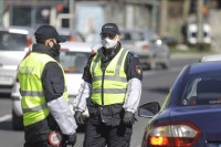 Opljačkana benzinska pumpa, razbojnik udario pištoljem radnika u glavu