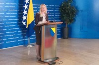 Novaković Bursać: Da bi se krenulo naprijed mora postojati unutrašnji dogovor