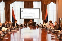 Vlada Srpske: Za 23 deficitarna zanimanja biće obezbijeđene stipendije i prevoz učenika