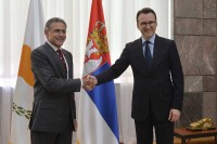 Petković, Teofilaktu: Pitanje srpske kulturne baštine na Kosmetu mogu rješavati samo Beograd i SPC