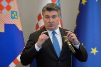 Milanović: Neke članice NATO-a ne podržavaju konstitutivnost u BiH, neće im proći