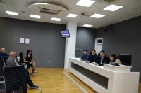Потписани уговори са 62 лица о запошљавању и самозапошљавању