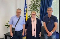 Duel Turkovićeve i Vulićeve u Parlamentu: Ministarka umjesto o diskriminaciji Srba u MIP-u  govorila o Bogu i ratu