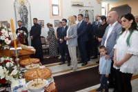 Предсједница Републике Српске Жељка Цвијановић на обиљежавању крсне славе општине Костајница и Храма Свете Тројице