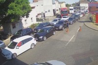 Velike gužve na graničnim prelazima Gradiška i Doljani