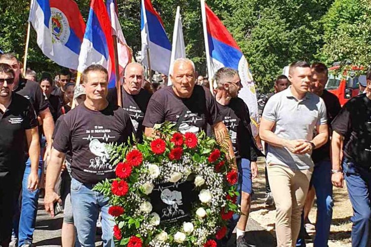 У Дугој Њиви код Модриче служен парастос за погинуле у операцији “Коридор” 1992. године