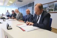 Ђокић задовољан потписивањем колективног уговора између руководства и Синдиката ЕРС-а
