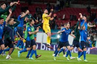 Italija u finalu na penale, Morata junak, pa tragičar
