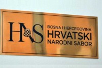HNS: Ukidanjem FBiH bili bi riješeni politički problemi